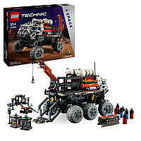 Set LEGO Technic - Rover de explorare pe Marte cu echipaj (42180)