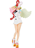 Banpresto Glitter Glamours One Piece Film Red Uta 22cm -