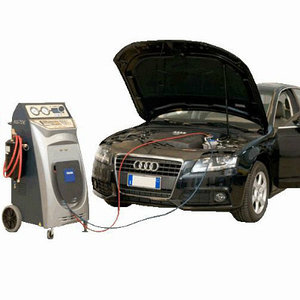 Echipament intretinerea aparatelor de aer conditionat auto
