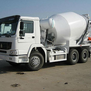 Mașini și echipamente pentru lucrări de betonare