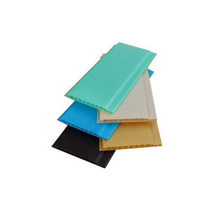 Panouri din captuşealad PVC