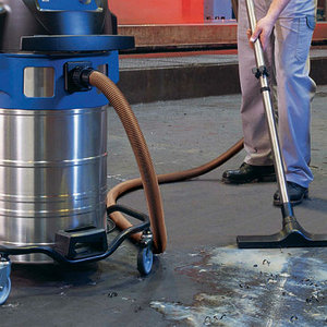 Aspiratoare industriale