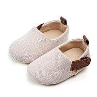 Pantofiori crem tip mocasini pentru baietei (Marime Disponibila: 6-9 luni (Marimea 19 incaltaminte))