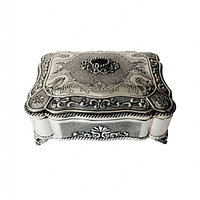 Caseta bijuterii argintata cu piatra onix pe capac 19x15x8cm