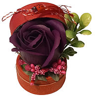 Martisor cu trandafir de sapun parfumat wine