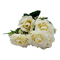 Buchet artificial deosebit cu 7 trandafiri si crengute de eucalipt cu boboci, un singur fir, 30cm, alb