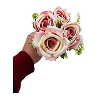 Buchet artificial elegant cu 5 trandafiri si boboci flori diverse, un singur fir, 30cm, roz +crem