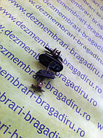 Opritor usa dreapta spate