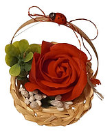 Martisor cu trandafir de sapun parfumat rosu