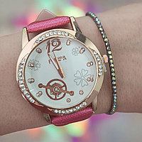 Set ceas casual de dama cu bratara inclusa, mecanism quartz, display analog, bratara roz lacuita, inchidere