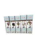 Set 5 martisoare tip brosa cu diferite modele colorate de copii pentru 1 si 8 martie