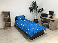 Set o perna 50x70 cm, o pilota 140x210 cm, culoare albastra, model "Luna si stele" (o persoana)