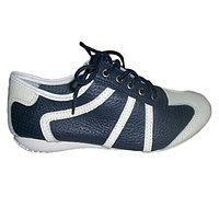 Adidas din piele cu perforatii, de culoare bleumarin, cu talpa joasa (Marime: