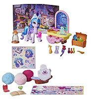 Figurina My Little Pony Izzy Moonbow Critter Creation