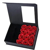 Aranjament floral cu trandafiri, 13 x 18 x 5.5 cm, plastic, negru, trandafiri de sapun