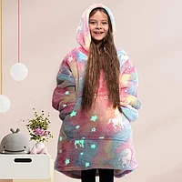 Patura cu maneci, tip hanorac lung, pentru copii/adulti, cu imprimeu FLUORESCENT, din fleece captusit cu