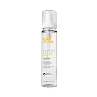 Spray cu efect de stralucire pentru parul electrizat, Milk Shake, Glistening Spray, 100ml