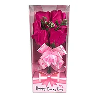 Buchet format din cinci trandafiri de sapun/ spuma, ambalat in cutie tiplata, M4, 10X25 cm