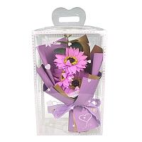 Buchet format din trei crizanteme de sapun/ spuma, ambalat in cutie tiplata, M4, 16X24 cm