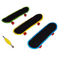Set mini Skateboard IdeallStore®, Fingerboard Light, LED, 9.5 cm, multicolor