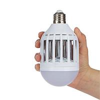 Bec LED antiinsecte cu lampa UV 9W 1+1 cadou